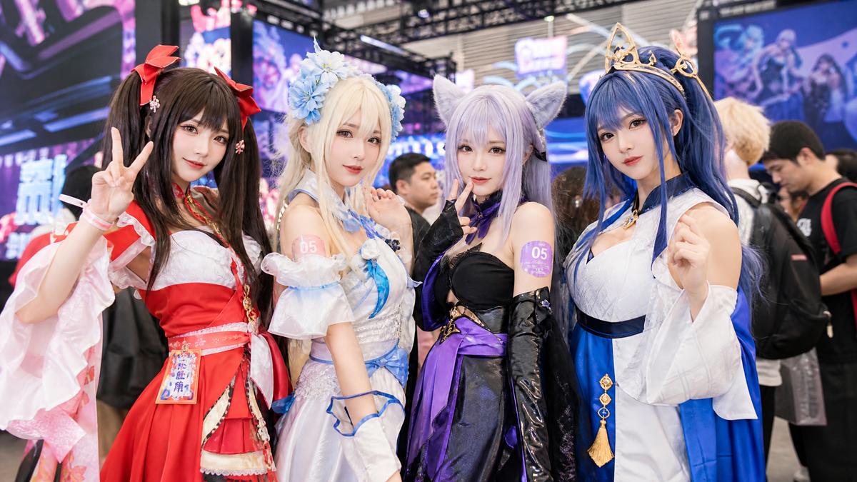 泄密动漫cosplay视频